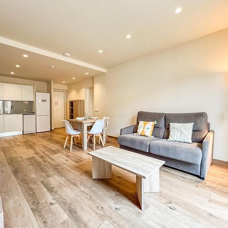 Can Cintet 21Nuevo Apartamento Moderno En Besalu Luaran gambar